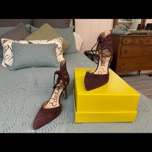 Gorgeous Sam Edelman plum heels in Size 9.5